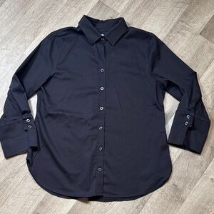 Chico Classic Black women’s button down dress Shirt size 0.5 or 6.